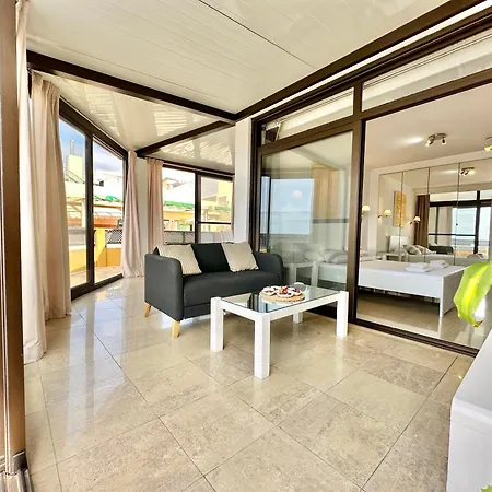 Apartamento First Line Attic - Adults Only -
