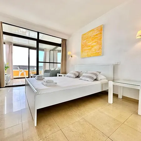 Апартаменти First Line Attic - Adults Only -